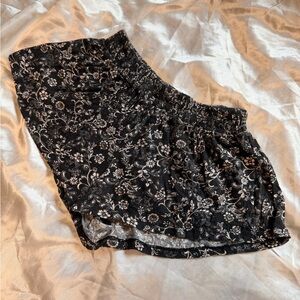 Flowy Black and Tan Patterned Shorts